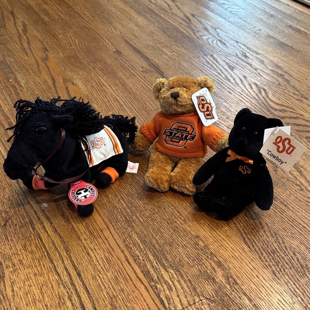 Oklahoma State University | set of 3 stuffed animals | 1 horse and 2 bears